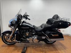 2019 Harley-Davidson FLHTK ULTRA LIMITED (TT) SILVER