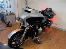 2019 Harley-Davidson FLHTK ULTRA LIMITED (TT) SILVER