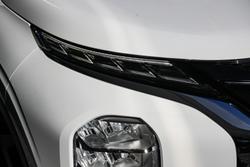 2023 Mitsubishi Outlander Exceed