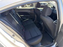 2015 HYUNDAI ELANTRA ACTIVE MD SERIES 2 (MD3) SILVER OR CHROME