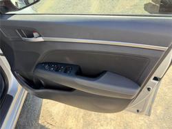 2015 HYUNDAI ELANTRA ACTIVE MD SERIES 2 (MD3) SILVER OR CHROME