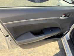 2015 HYUNDAI ELANTRA ACTIVE MD SERIES 2 (MD3) SILVER OR CHROME