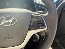 2015 HYUNDAI ELANTRA ACTIVE MD SERIES 2 (MD3) SILVER OR CHROME