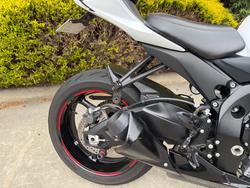 2019 Suzuki GSX-R750 White