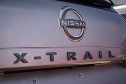 2025 Nissan X-TRAIL ST-L