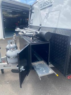 2024 Quantum Classic 21'6 - Simply Stunning