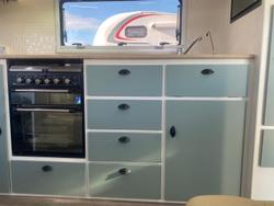 2024 Quantum Classic 21'6 - Simply Stunning