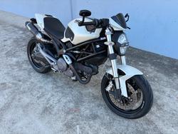 2009 DUCATI MONSTER 696 White