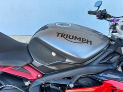 2014 Triumph STREET TRIPLE R Grey