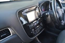 2014 Mitsubishi Outlander ES