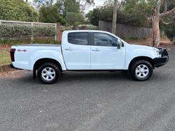 2019 Isuzu D-MAX LS-M