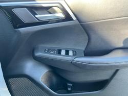 2023 Mitsubishi Outlander PHEV Aspire