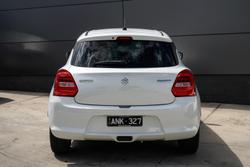 2017 Suzuki Swift GL Navigator