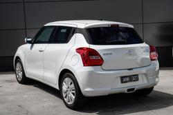 2017 Suzuki Swift GL Navigator