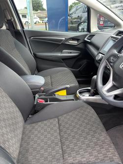 2014 Honda Jazz VTi