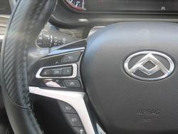 2020 LDV D90 Executive