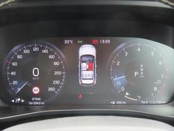 2018 Volvo XC40 T5 R-Design