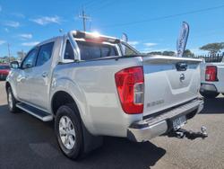 2017 Nissan Navara ST