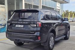 2022 Ford Everest Ambiente