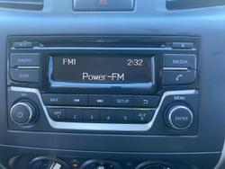 2019 Nissan Navara RX