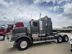 2024 Kenworth T659
