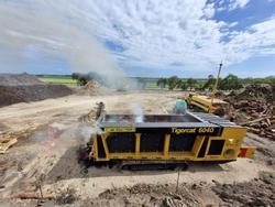 0 Tigercat 6040 Yellow