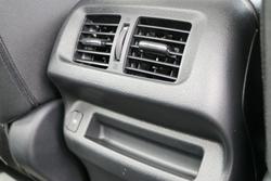 2025 Nissan Navara ST DUAL CAB