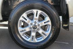 2025 Nissan Navara ST DUAL CAB