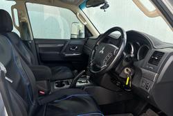 2013 Mitsubishi Pajero GLX-R