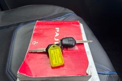 2013 Mitsubishi Pajero GLX-R