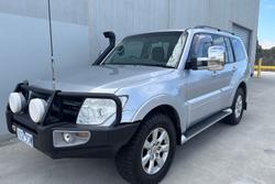 2013 Mitsubishi Pajero GLX-R