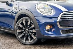2017 MINI Hatch Cooper