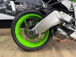 2024 Kawasaki 2024 Kawasaki 636CC NINJA ZX-6R 40th ANNIVERSARY EDITION GREEN