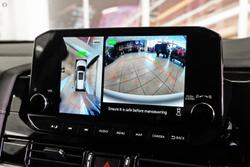 2024 Nissan Pathfinder Ti