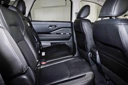 2024 Nissan Pathfinder Ti