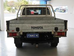 2022 Toyota Hilux SR