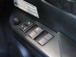 2022 Toyota Hilux SR