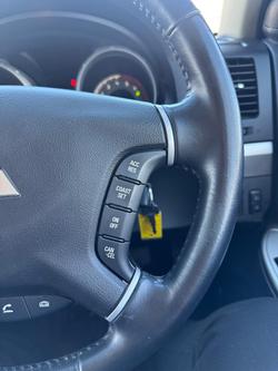 2019 Mitsubishi Pajero GLS