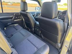 2019 Mitsubishi Pajero GLS