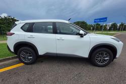 2025 Nissan X-TRAIL ST T33 MY25 Solid White