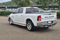 2019 RAM 1500 Laramie DS MY19 4X4 Dual Range Bright White