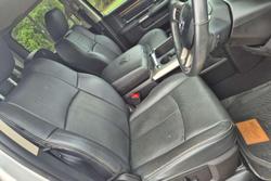 2019 RAM 1500 Laramie DS MY19 4X4 Dual Range Bright White