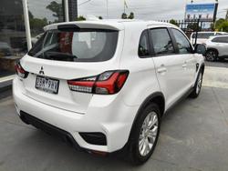 2024 Mitsubishi ASX ES