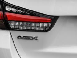 2024 Mitsubishi ASX ES