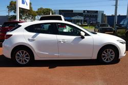 2018 Mazda 3 Maxx Sport