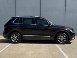 2016 Volkswagen Tiguan 110TSI Comfortline 5N MY17 Deep Black