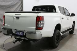 2019 Mitsubishi Triton GLX+