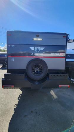 2026 JB Caravans Gator X 18'6 Club Lounge