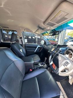 2017 Toyota Landcruiser Prado VX