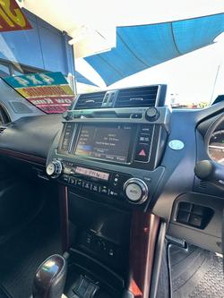 2017 Toyota Landcruiser Prado VX